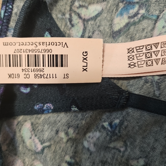 Victoria's Secret Blue Butterfly Print Panties - Picture 6 of 6